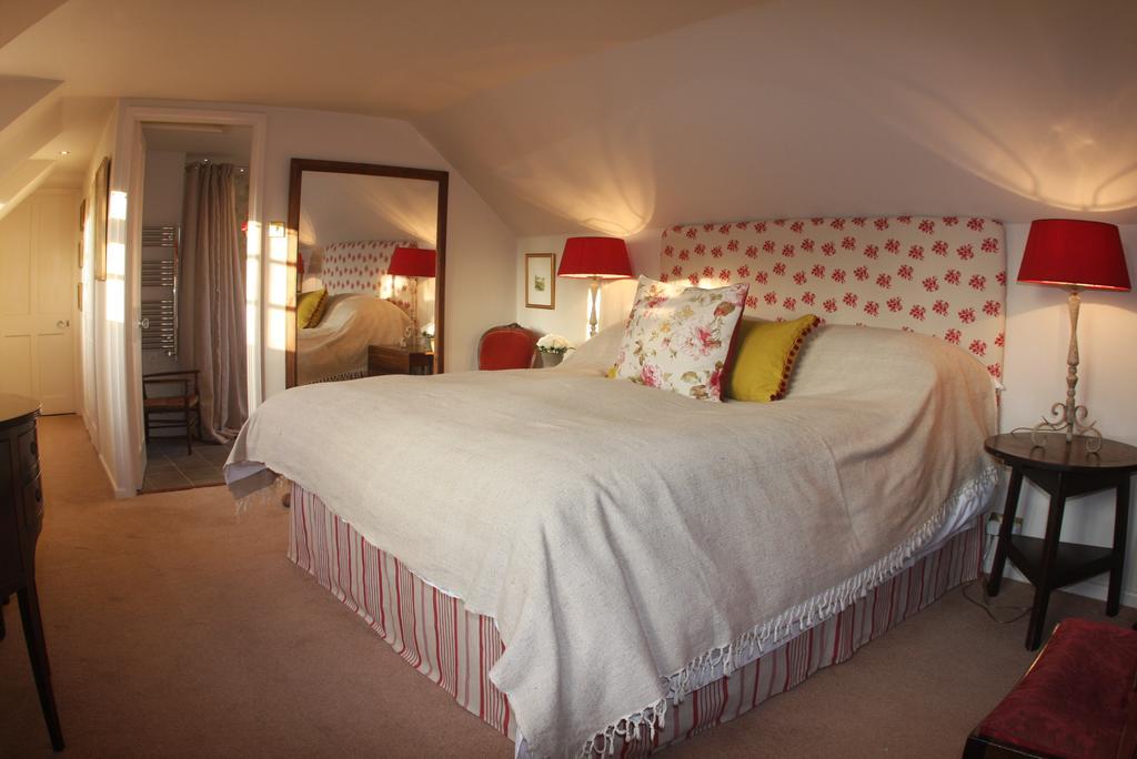 Brook Farm Bed & Breakfast Тонтън Стая снимка