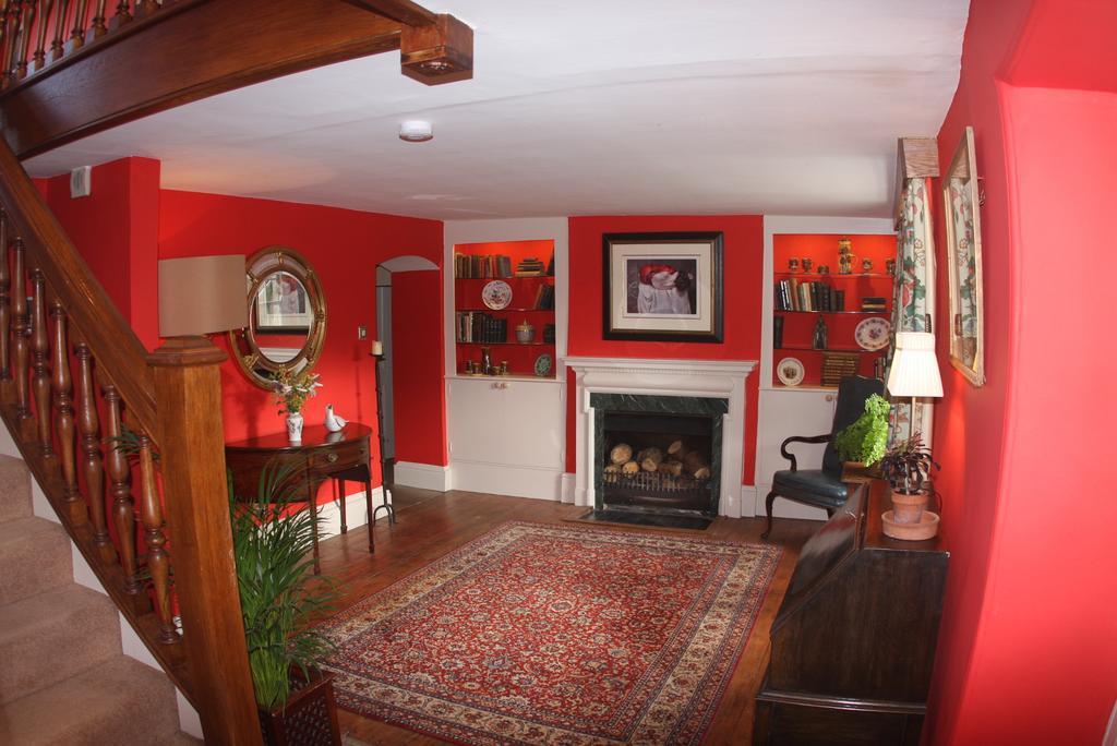 Brook Farm Bed & Breakfast Тонтън Екстериор снимка